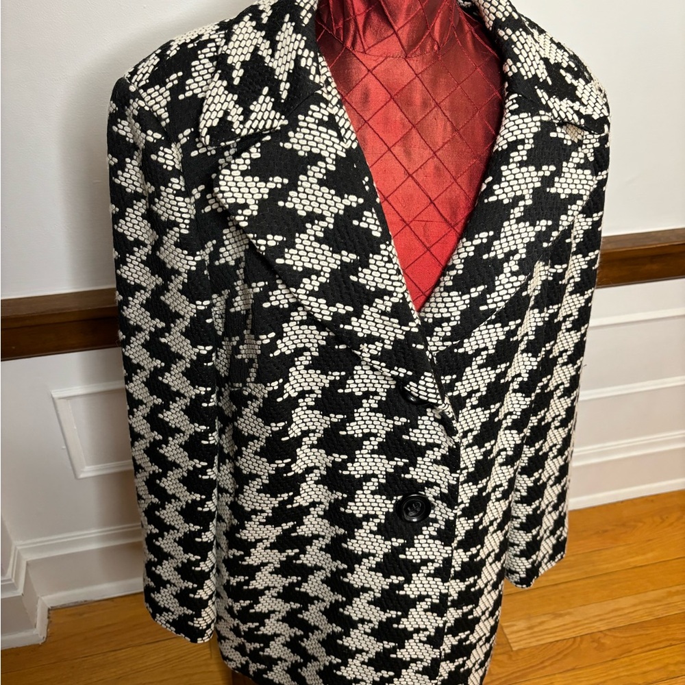 Talbots Black and White Houndstooth Blazer with Relaxed Fit
